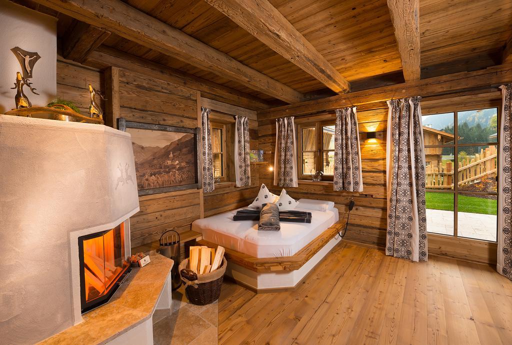 Chaletdorf Auszeit Hüttschlag Δωμάτιο φωτογραφία